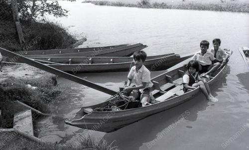 KB21_07012015_SAMPAN_SEKOLAH