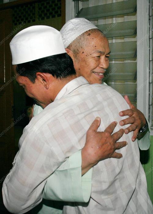 DATUK NIK ABDUL AZIZ NIK MAT