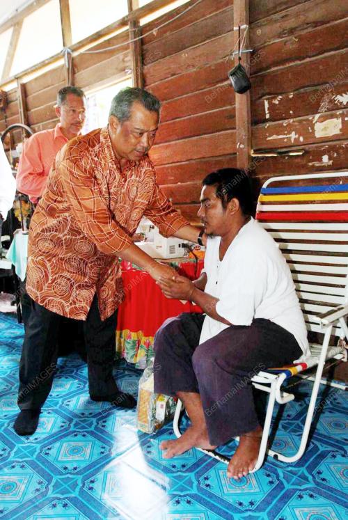 MUHYIDDIN YASSIN