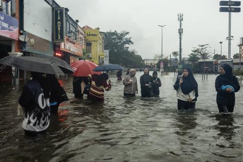 TINJAUAN BANJIR