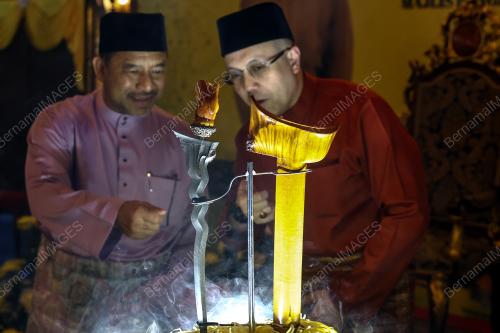 TENGKU MUHAMMAD FAKHRY PETRA