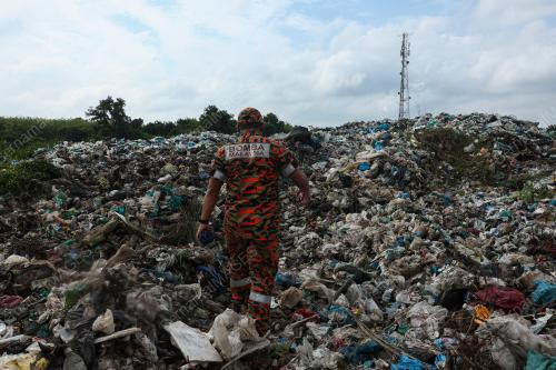 KEBAKARAN TAPAK PELUPUSAN SAMPAH LUBOK JONG