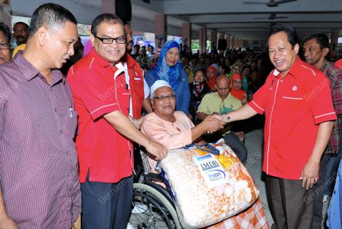 KB22_06012015_BANTUAN_BANJIR