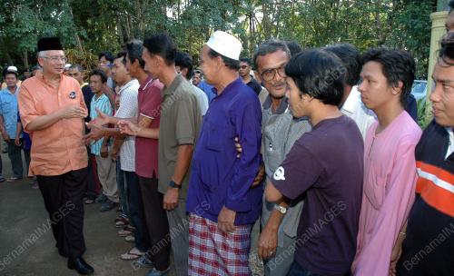 NAJIB TUN RAZAK