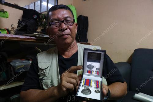 AHMAD TARMIZI DOLLAH