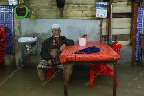 TINJAUAN DI SEKITAR RANTAU PANJANG