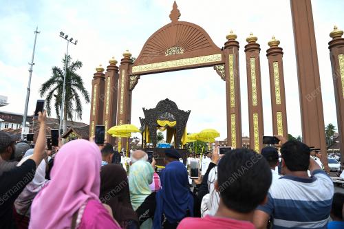 KB23_28092019_MANGKAT