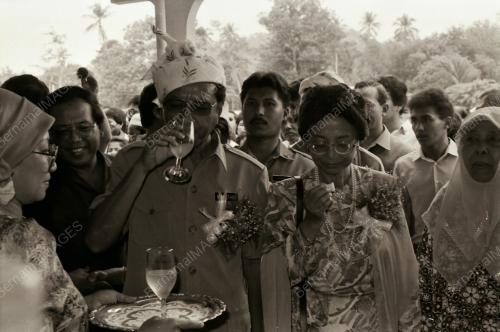 DATO' SERI DR. MAHATHIR BIN MOHAMAD
