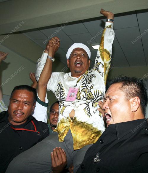 PILIHAN RAYA KECIL DUN MANIK URAI