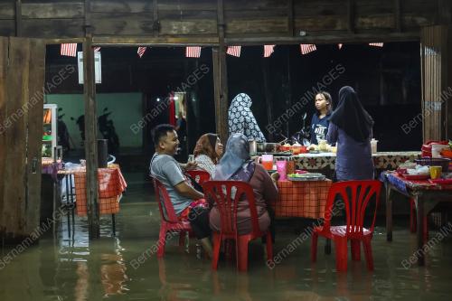 TINJAUAN DI SEKITAR RANTAU PANJANG