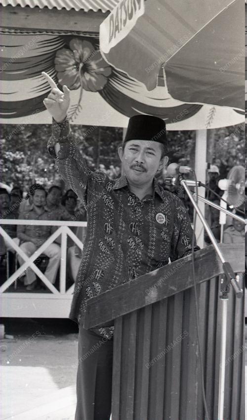 TENGKU RAZALEIGH HAMZAH