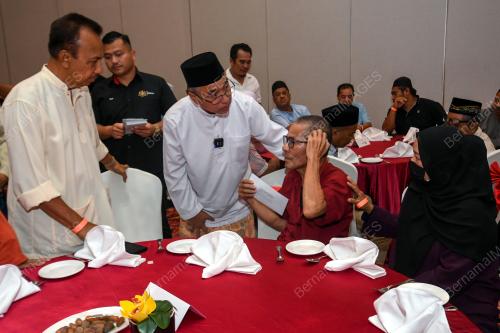 ADLY ZAHARI