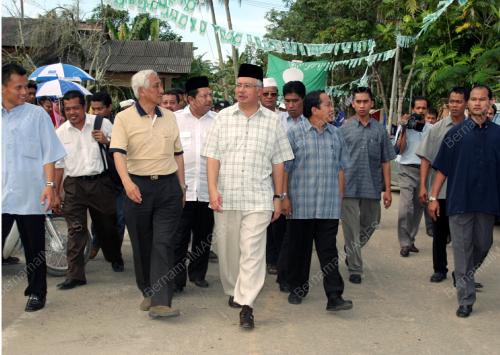 DATUK SERI NAJIB TUN RAZAK