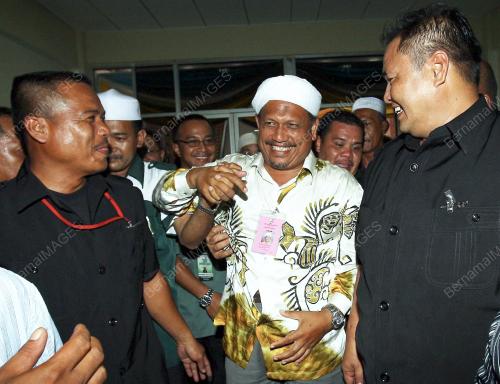 PILIHAN RAYA KECIL DUN MANIK URAI