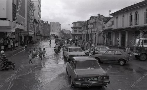 BANJIR