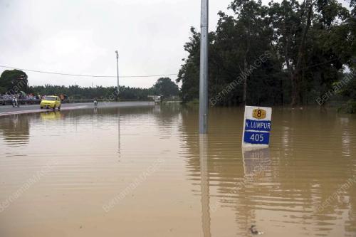 KB25_25122014_BANJIR