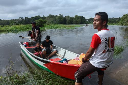 TINJAUAN BANJIR SEKITAR TUMPAT