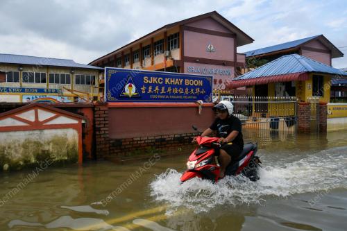 TINJAUAN BANJIR DI RANTAU PANJANG