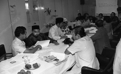 KB26_15012015_PILIHAN_RAYA