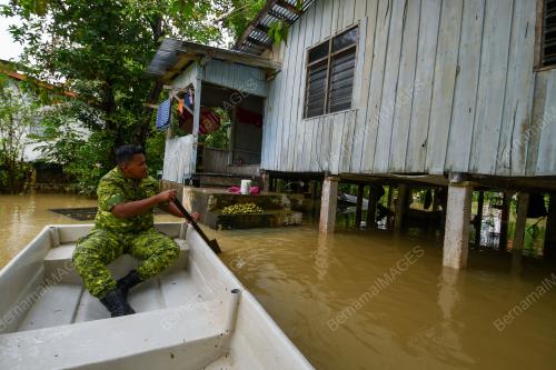 TINJAUAN BANJIR DI KELANTAN