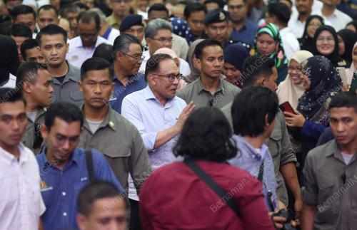 DATUK SERI ANWAR IBRAHIM