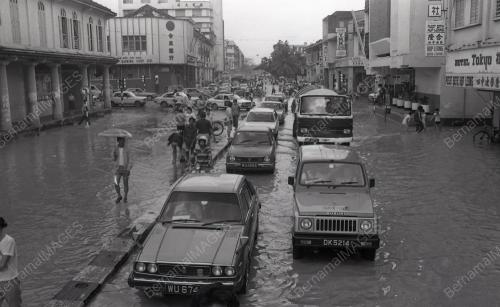 BANJIR