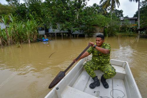 TINJAUAN BANJIR DI KELANTAN