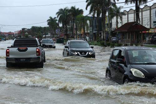 BANJIR RANTAU PANJANG