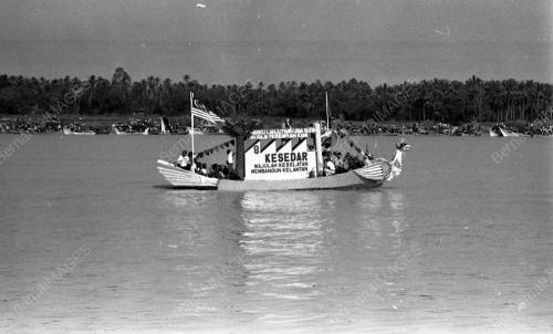 PESTA PANTAI
