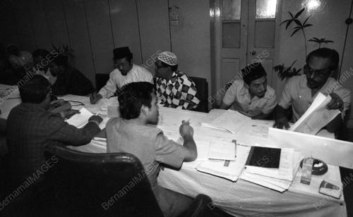 KB28_15012015_PILIHAN_RAYA