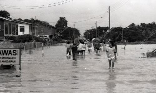 BANJIR