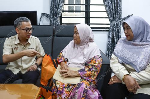 FAHMI FADZIL