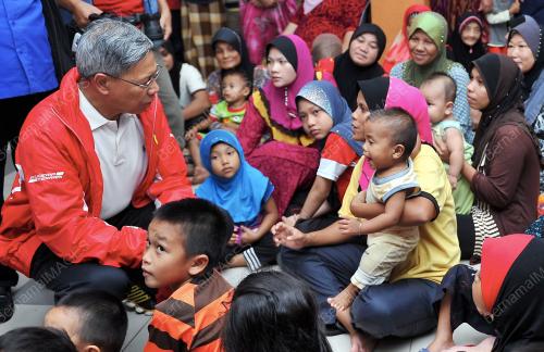 KB28_23122014_BANTUAN_BANJIR