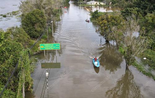 TINJAUAN BANJIR PASIR MAS