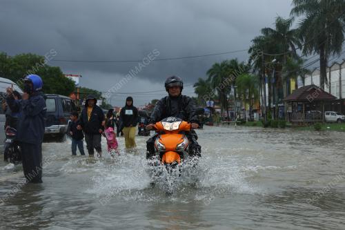 BANJIR RANTAU PANJANG