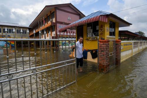 TINJAUAN BANJIR DI RANTAU PANJANG