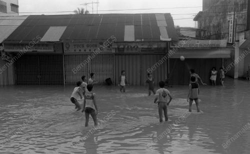 KB29_06022015_BANJIR_DI_KELANTAN