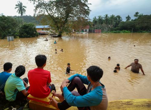 TINJAUAN BANJIR DI KELANTAN