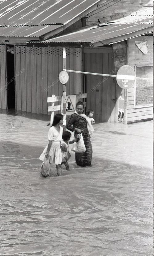 BANJIR