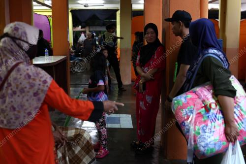 PUSAT PEMINDAHAN SEMENTARA (PPS) SK GUAL TINGGI