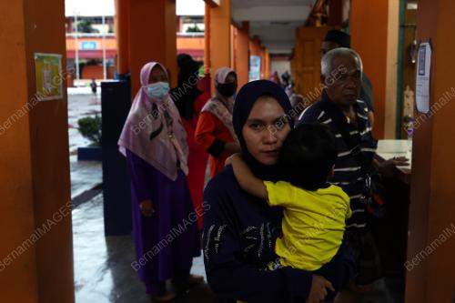 PUSAT PEMINDAHAN SEMENTARA (PPS) SK GUAL TINGGI