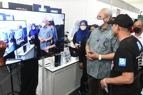 TAN SRI ANNUAR MUSA
