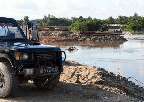 BENTENG PROJEK PEMBANGUNAN LEMBANGAN SUNGAI (PLSB)
