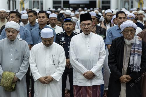 DATUK SERI ANWAR IBRAHIM