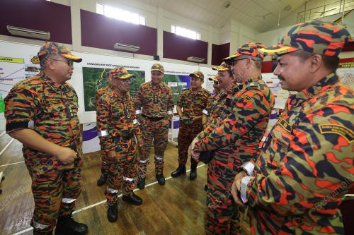 DATUK AHMAD IZRAM OSMAN