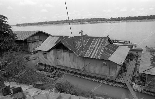 RUMAH RAKIT