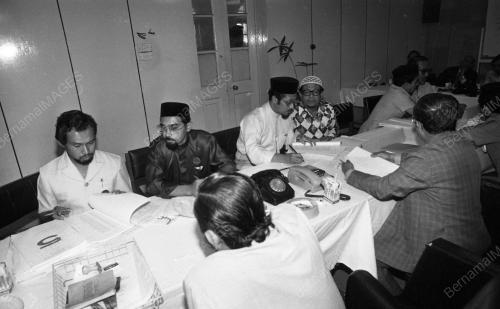 KB54_15012015_PILIHAN_RAYA