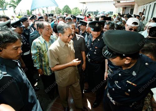 SAMBUT PERDANA MENTERI