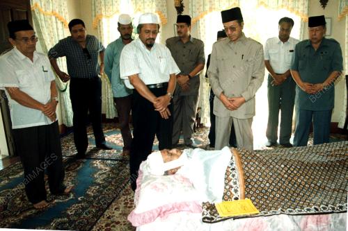 KD01-12_12_2000_PM_-JENAZAH_15012016