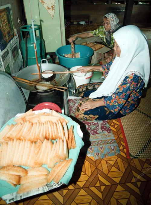 KD01-13_12_2000_KUEH_KARAS_15012016